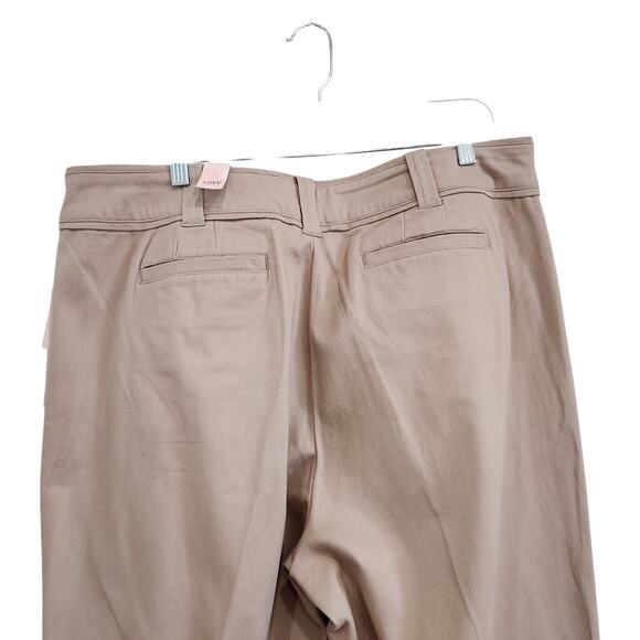 DressBarn Dress Pants Regular Fit Straight Leg High Waisted Beige Size 18W NWT - Picture 5 of 9